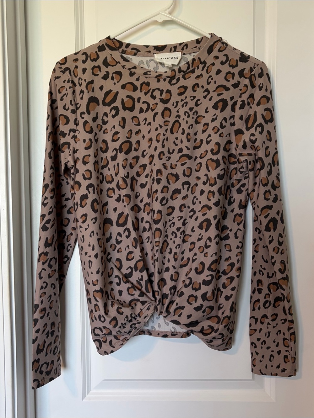 Olive & Oak Taupe and Black Leopard Tie-Front Crewneck top 
Size S